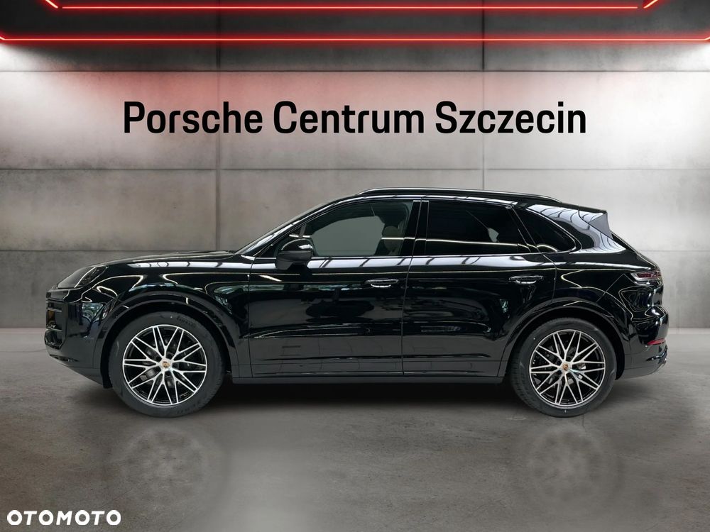 Porsche Cayenne Standard - 2
