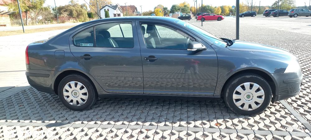 Skoda Octavia 1.6 Active - 5