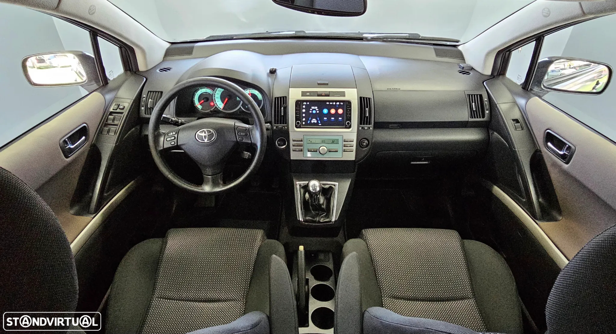 Toyota Corolla Verso 2.2 D-4D Sol - 11