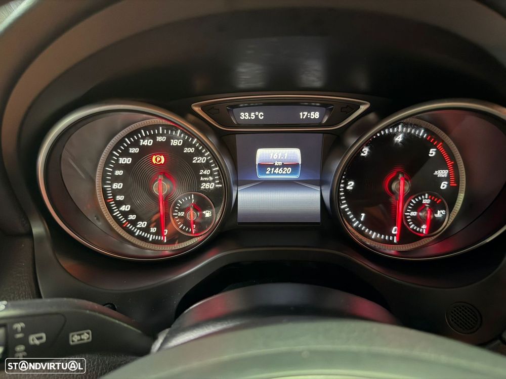 Mercedes-Benz CLA 200 - 8