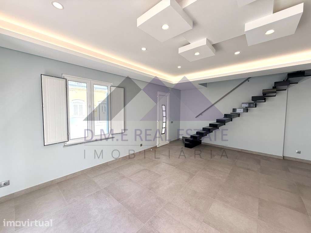 Moradia Moderna T6 em Castro Marim - Conforto, Espaço e Qualidade d... - Grande imagem: 4/43