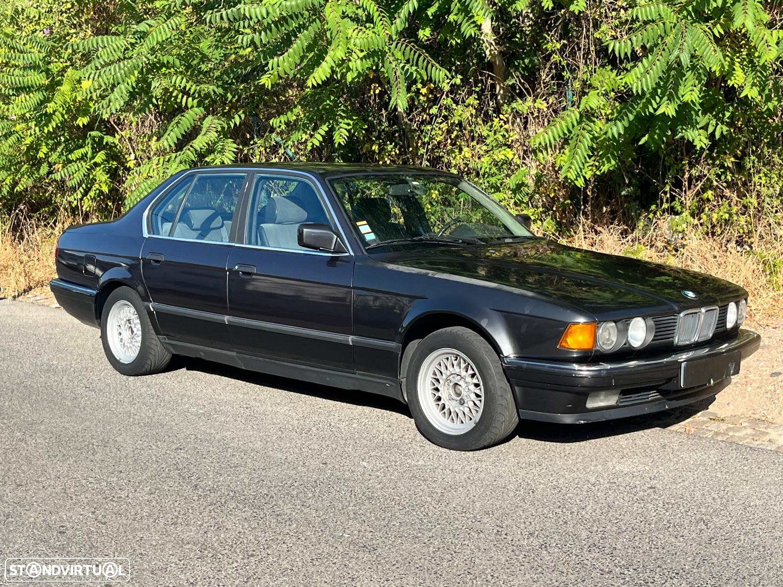 BMW 730 i - 21