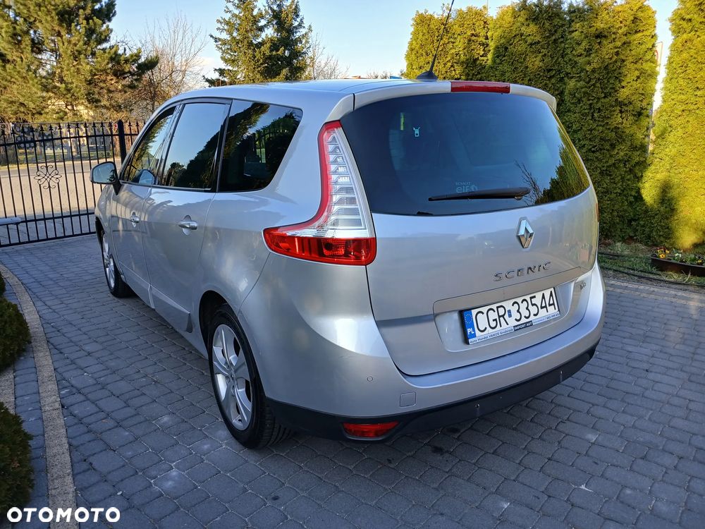 Renault Scenic - 9