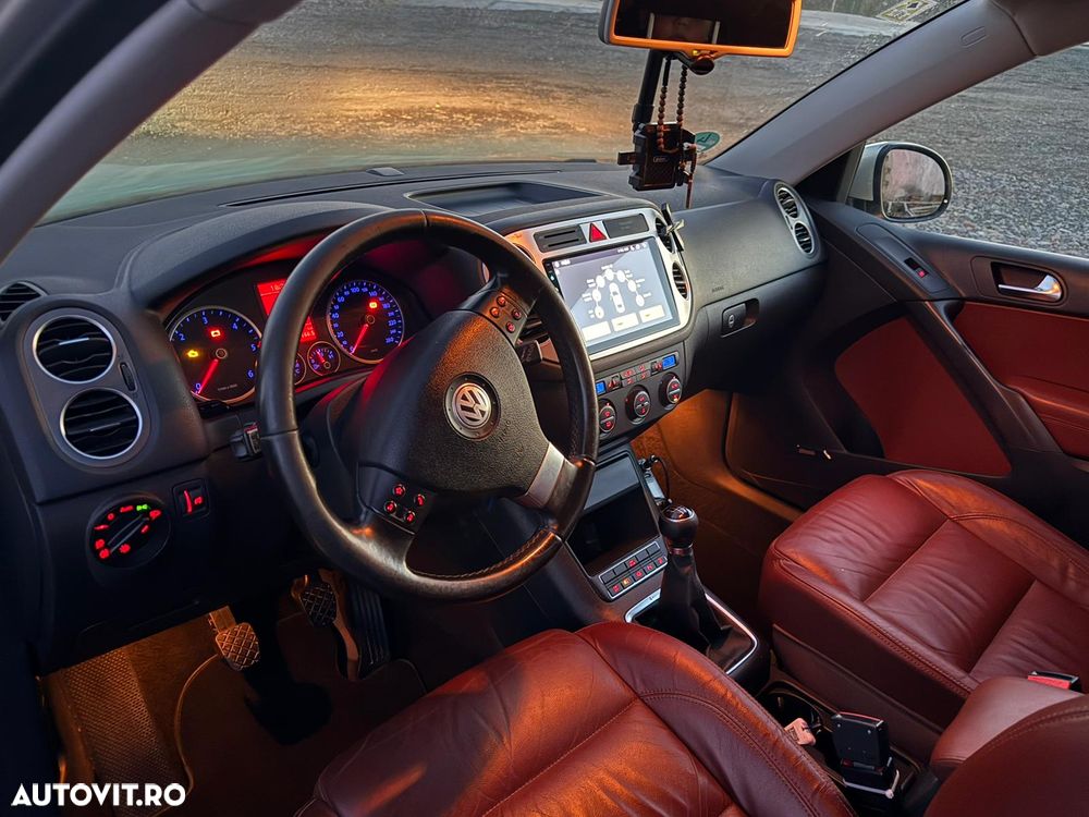 Volkswagen Tiguan 2.0 TDI DPF 4Motion Team - 6