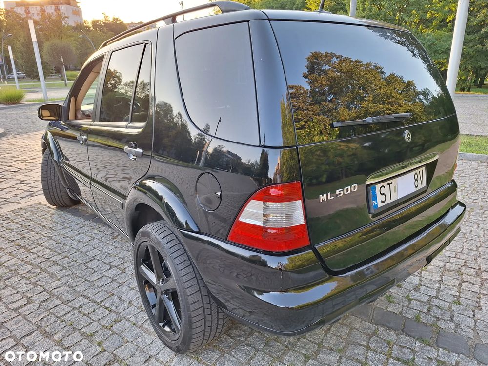 Mercedes-Benz ML - 16