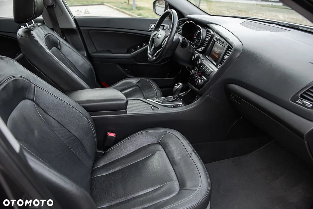 Kia Optima - 33