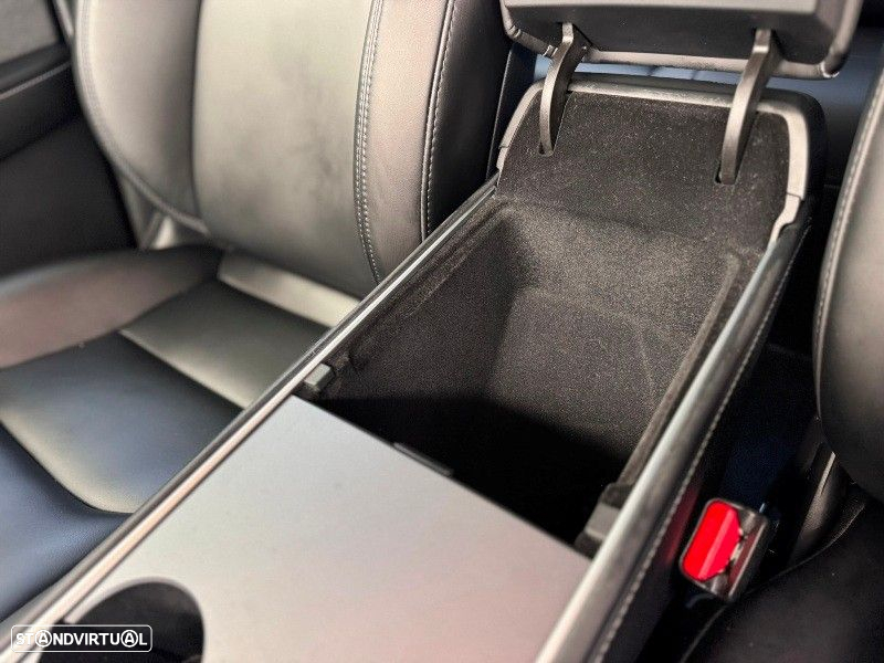 Tesla Model Y RWD - 40
