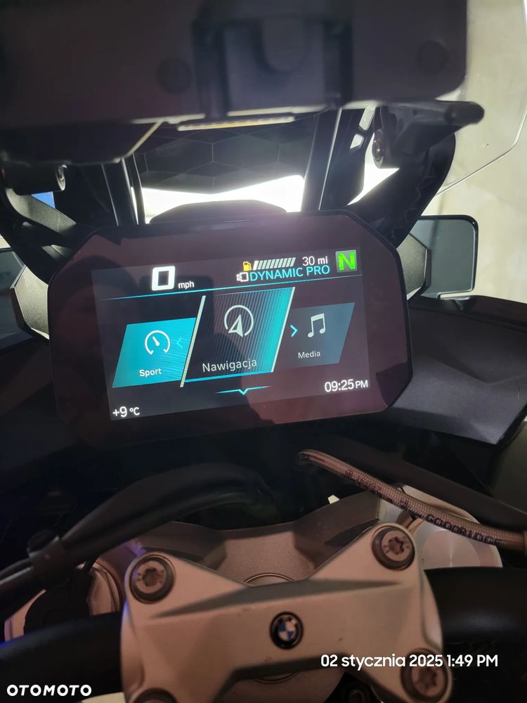 BMW XR - 19