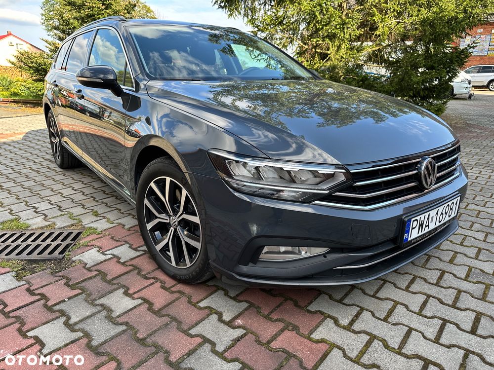 Volkswagen Passat Variant 1.5 TSI EVO Business DSG - 4