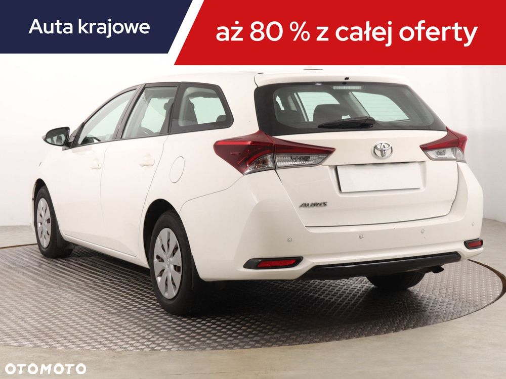 Toyota Auris - 6