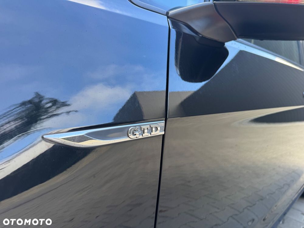 Volkswagen Golf GTD 2.0 TDI SCR DSG - 15