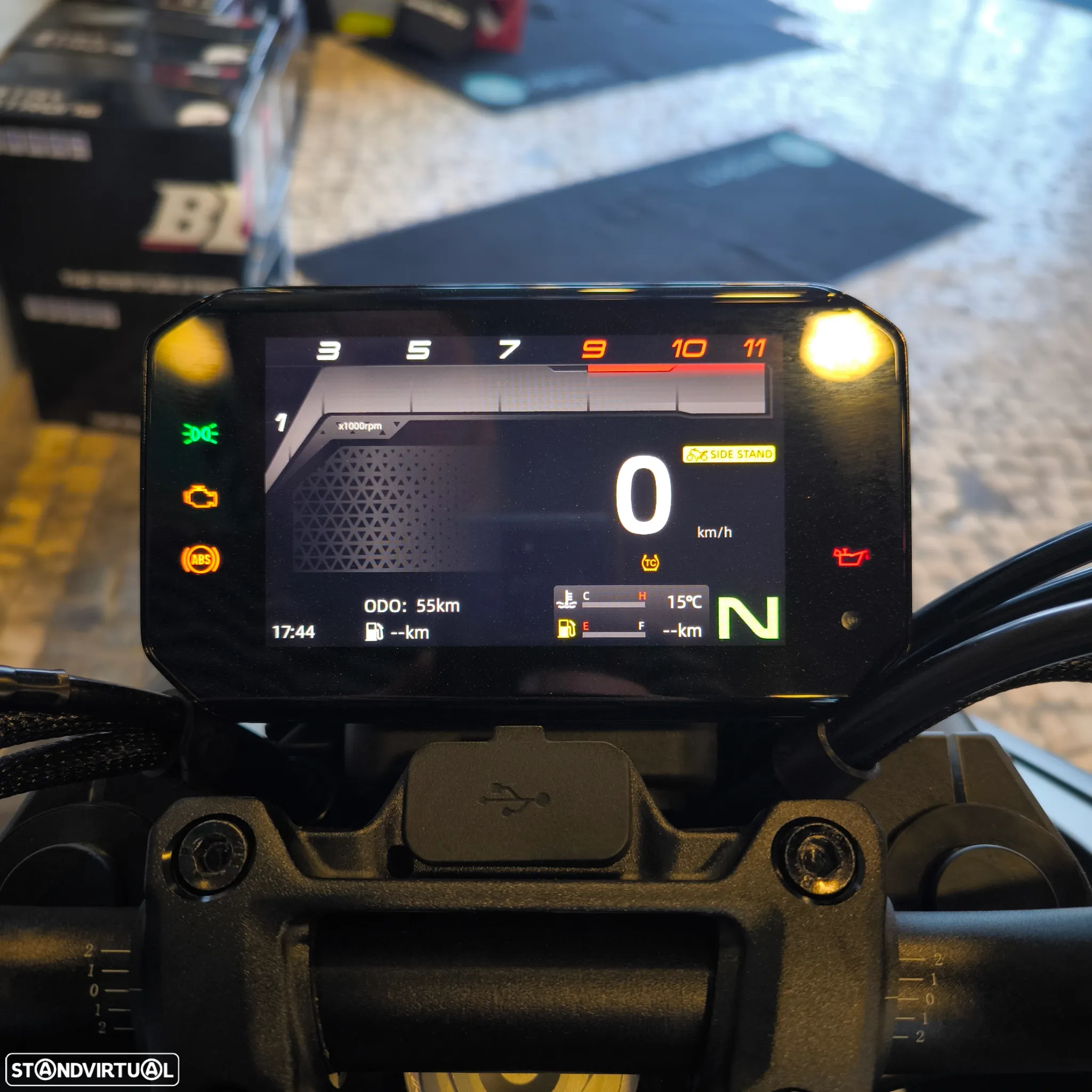 CF Moto 125NK - 7