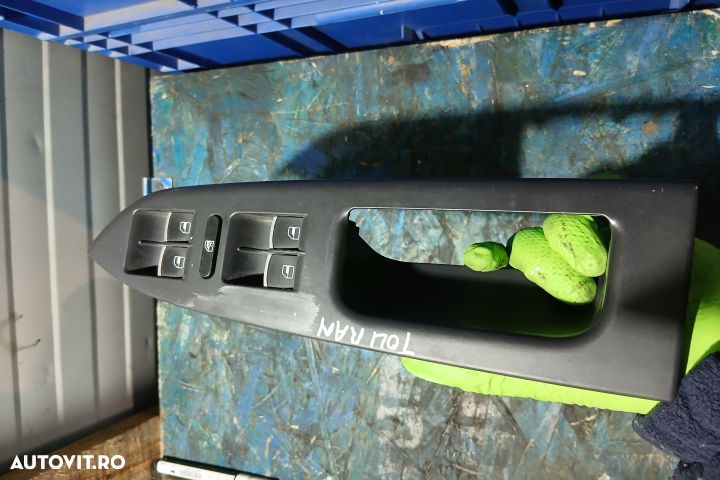 Butoane geam sofer 1T1867371H 5k4959857 1T1867371H 5k4959857 Volkswag - 1