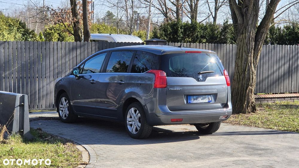 Peugeot 5008 2.0 HDi Premium - 1