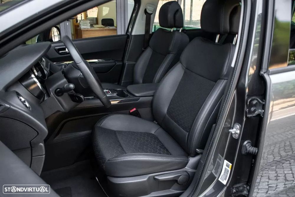 Peugeot 3008 - 24