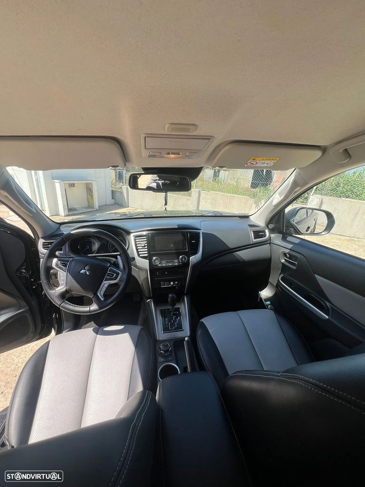 Mitsubishi L200 Pick Up 4x4 S&S Auto Cabine Dupla Base - 12