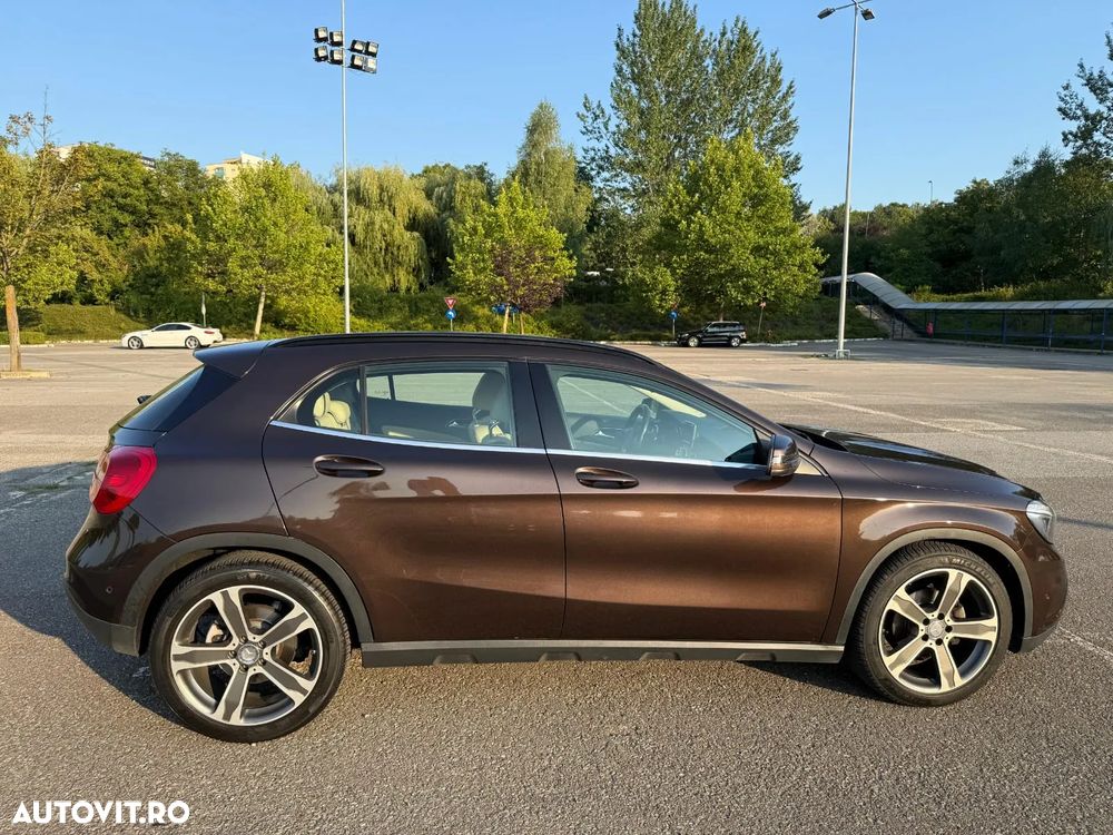 Mercedes-Benz GLA 220 CDI 4MATIC Aut. - 8