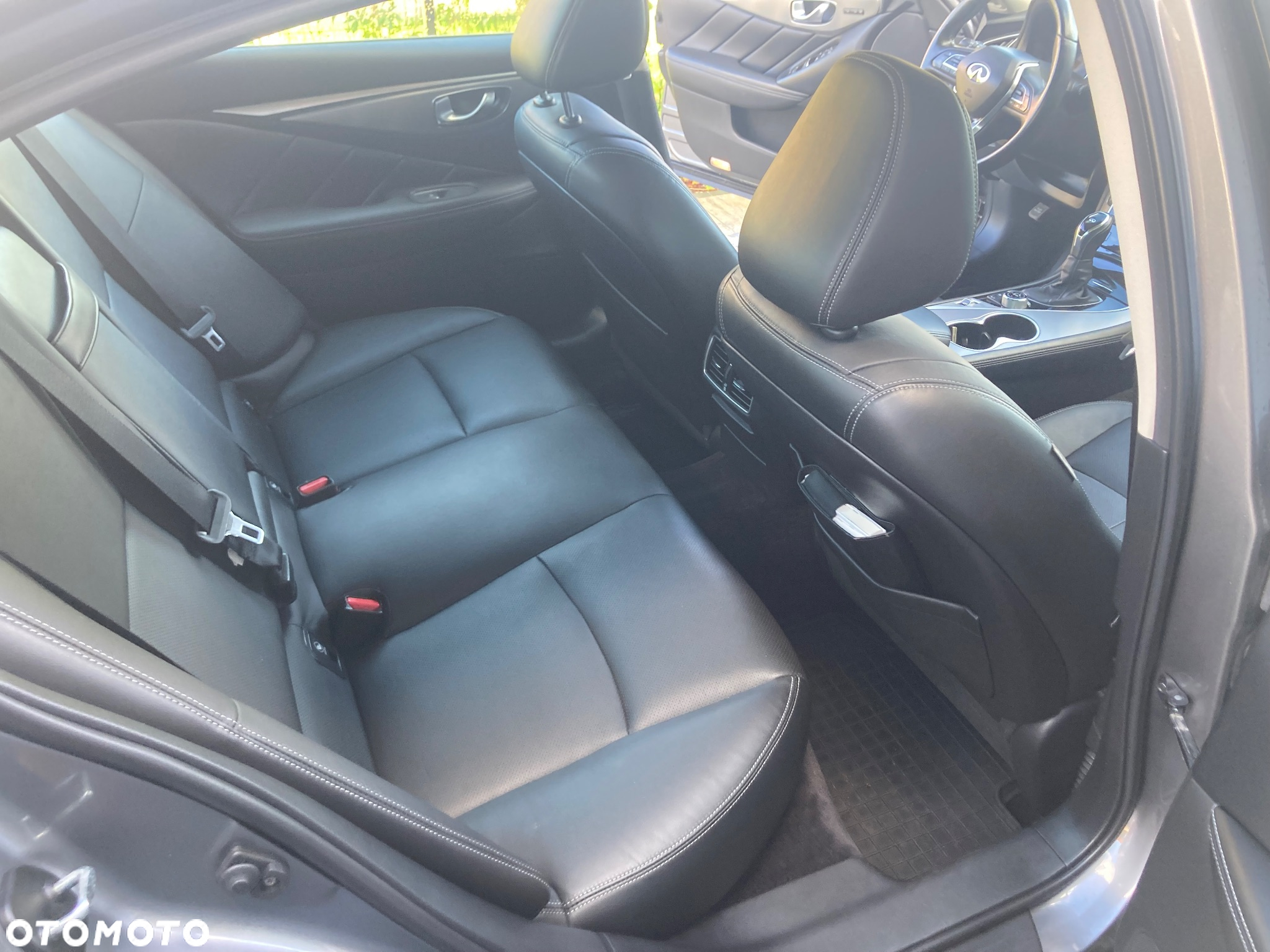 Infiniti Q50 2.0t Premium - 8