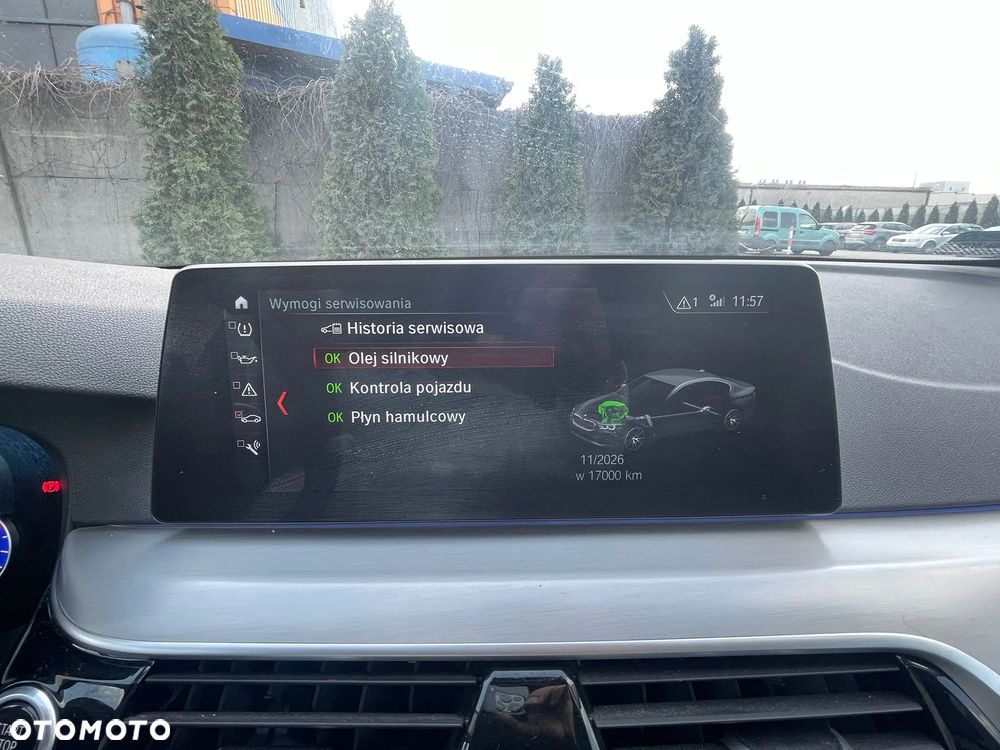 BMW Seria 5 530i xDrive Sport Line sport - 14