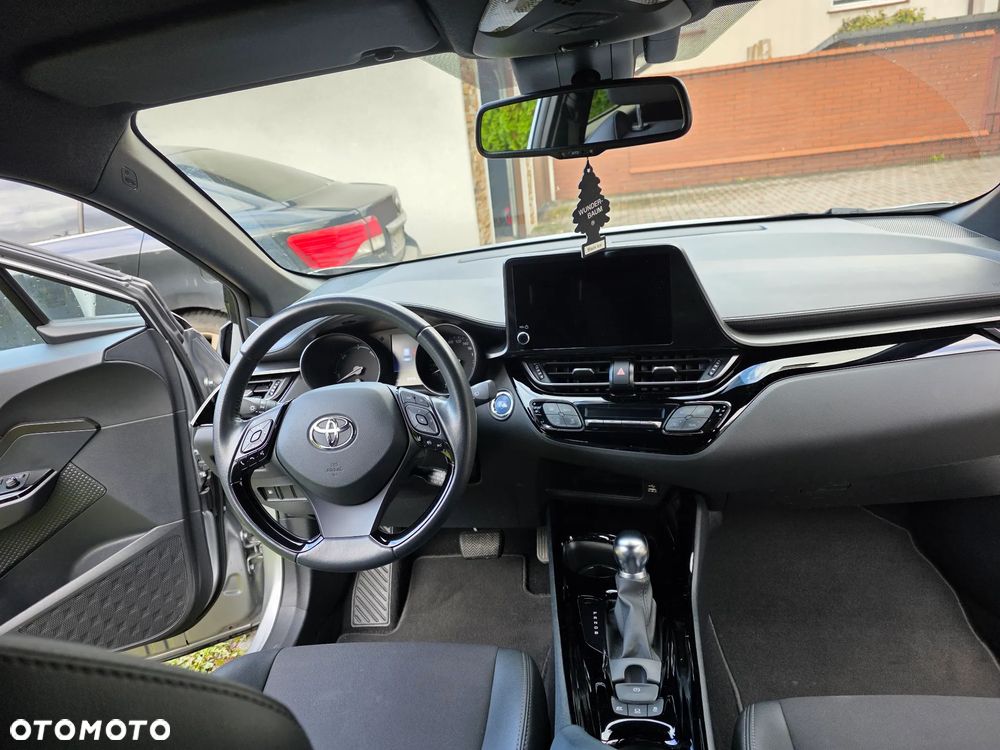 Toyota C-HR 1.8 Hybrid Dynamic - 11