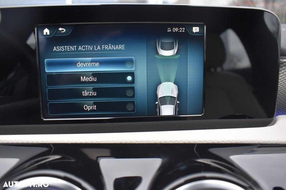 Mercedes-Benz CLA - 33