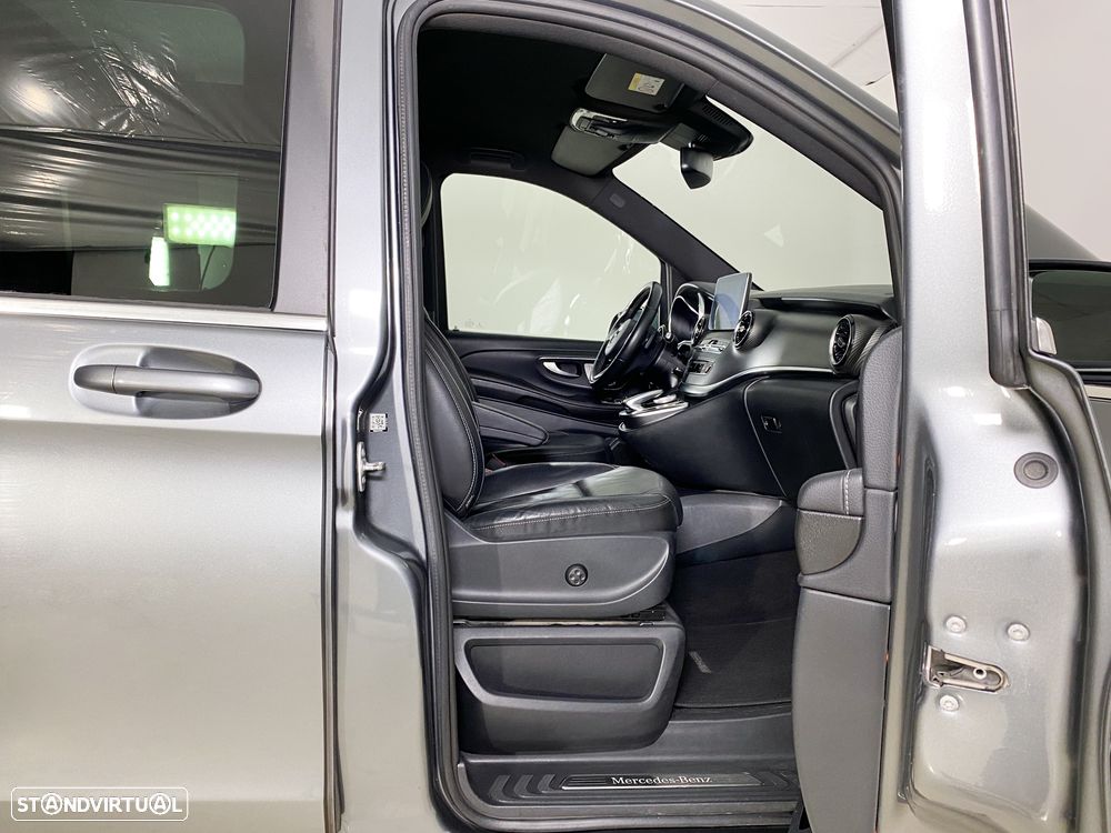 Mercedes-Benz V 300 d Longo Avantgarde - 19