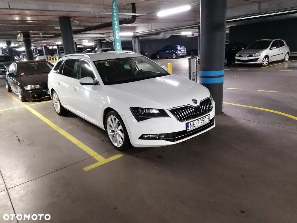Skoda Superb 1.4 TSI ACT Ambition DSG - 5