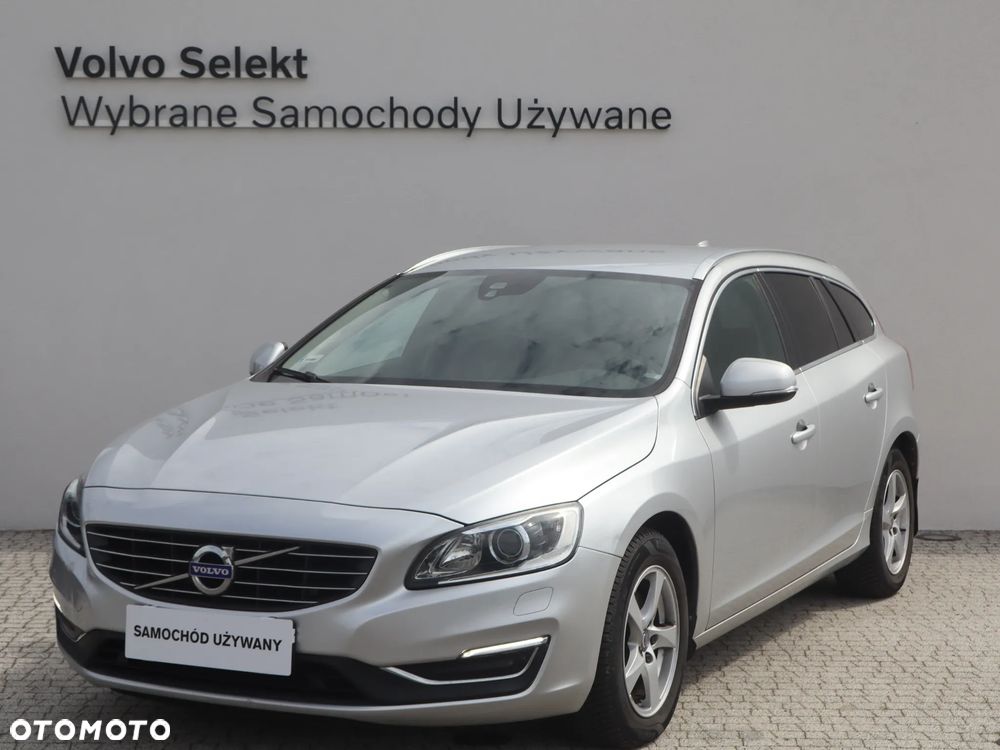 Volvo V60 D3 Drive-E Summum - 2