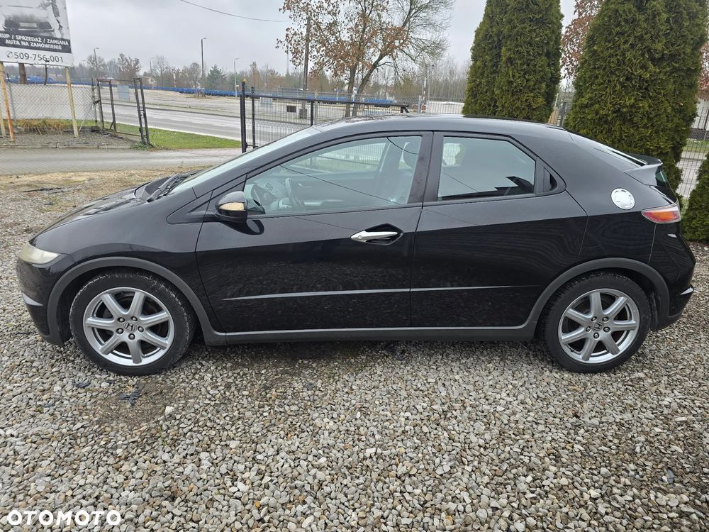 Honda Civic 1.8i-VTEC Sport - 8