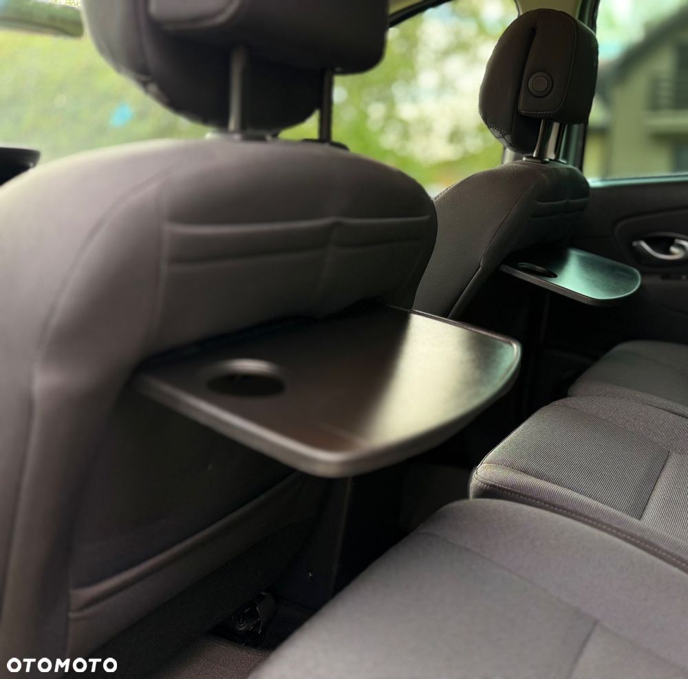 Renault Scenic - 18