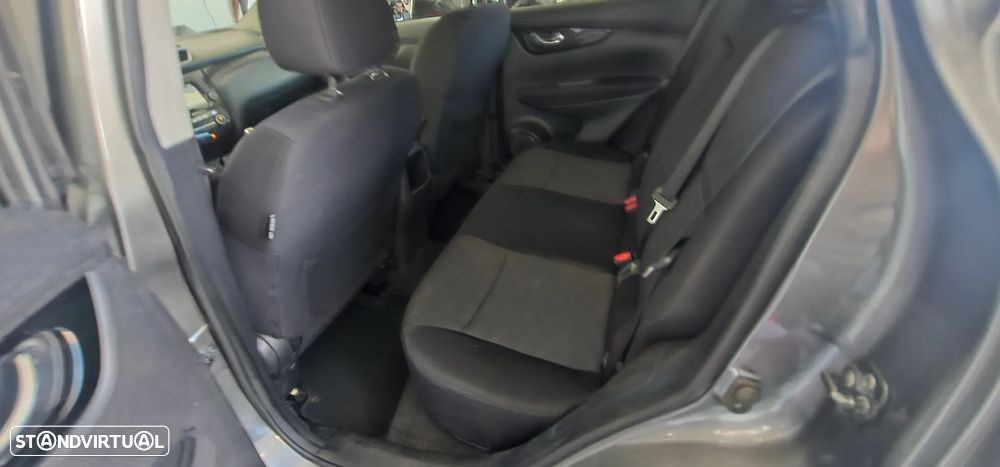 Nissan Qashqai 1.5 dCi N-Connecta 18 RS+PS - 10
