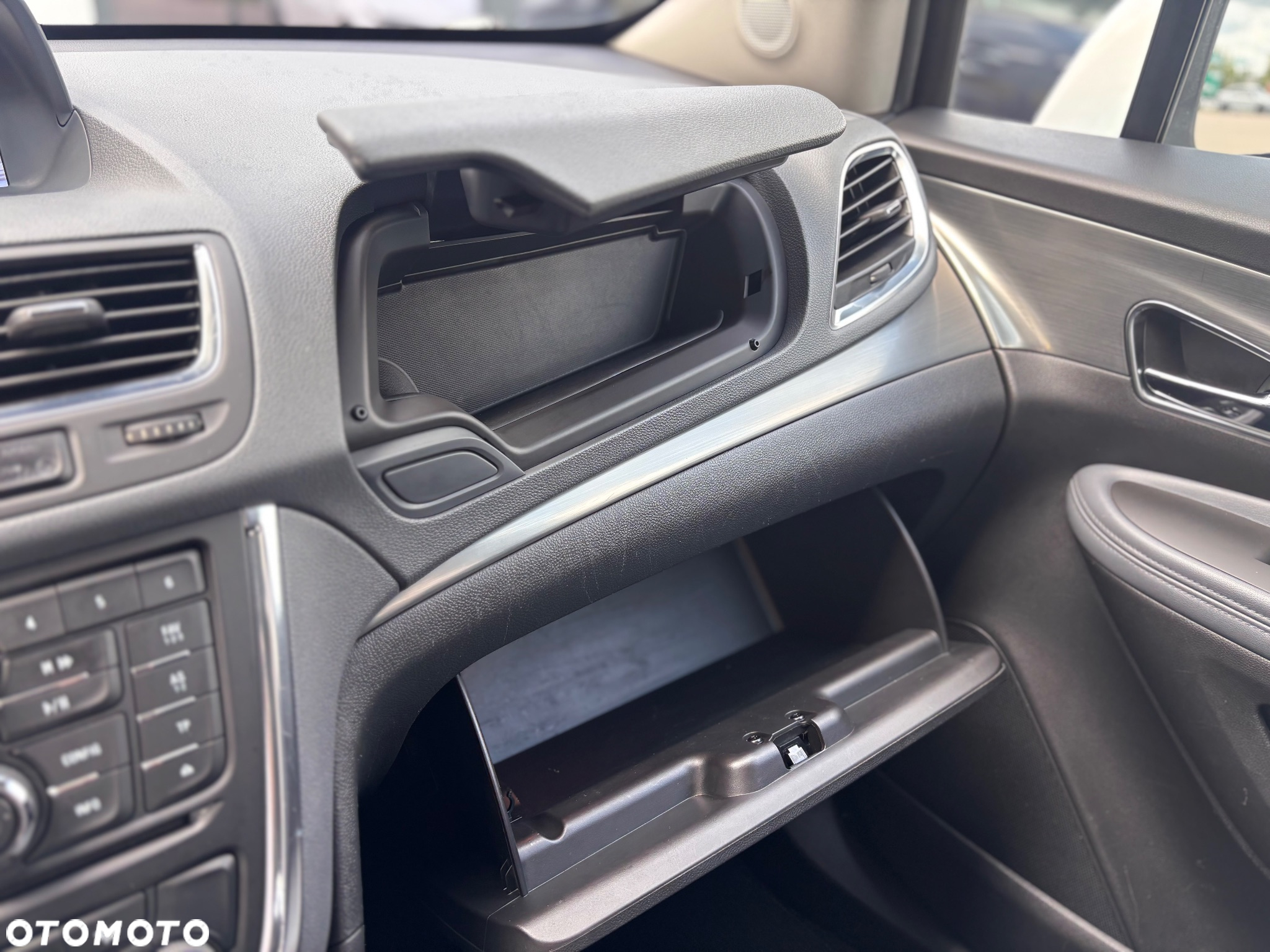 Opel Mokka 1.4 T Cosmo S&S - 32
