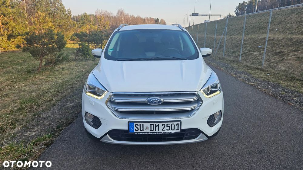 Ford Kuga - 2