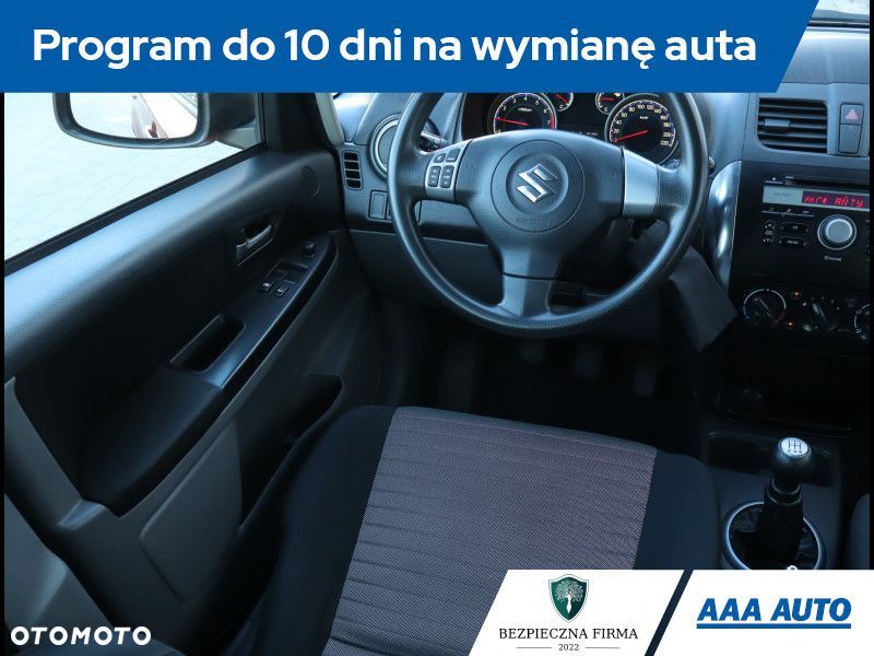 Suzuki SX4 - 8