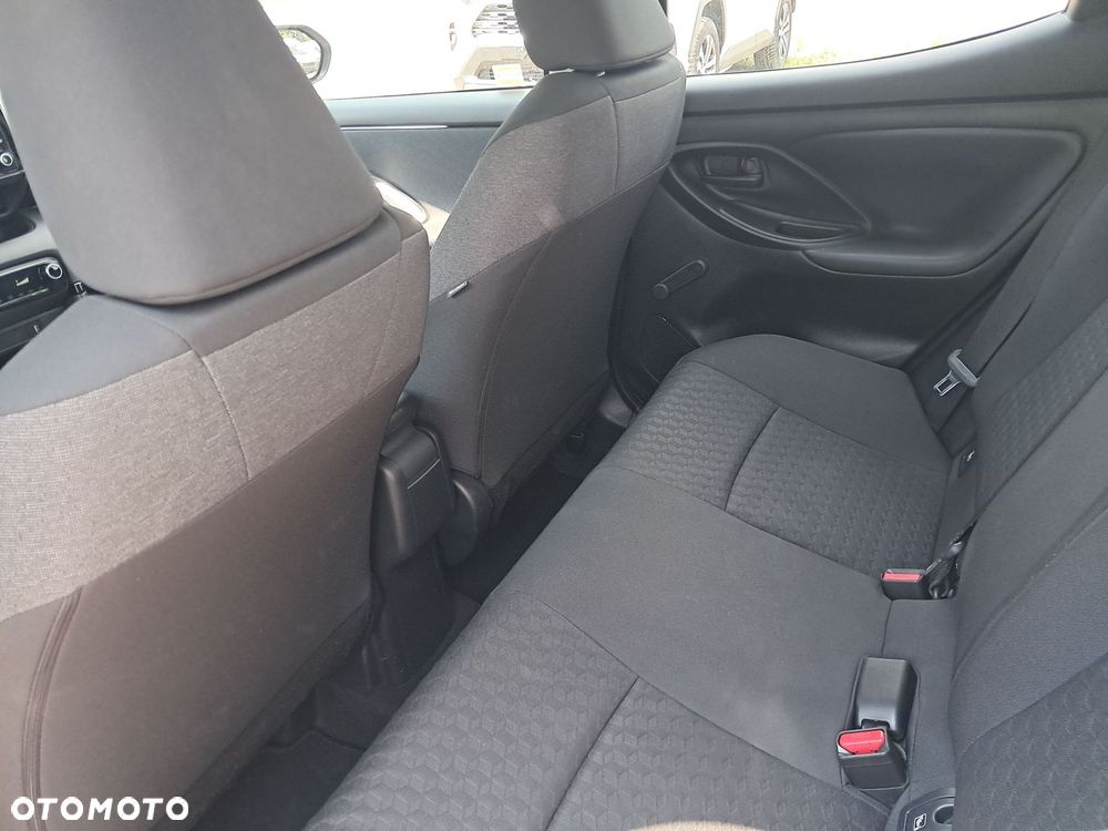 Toyota Yaris Hybrid 1.5 Comfort - 10