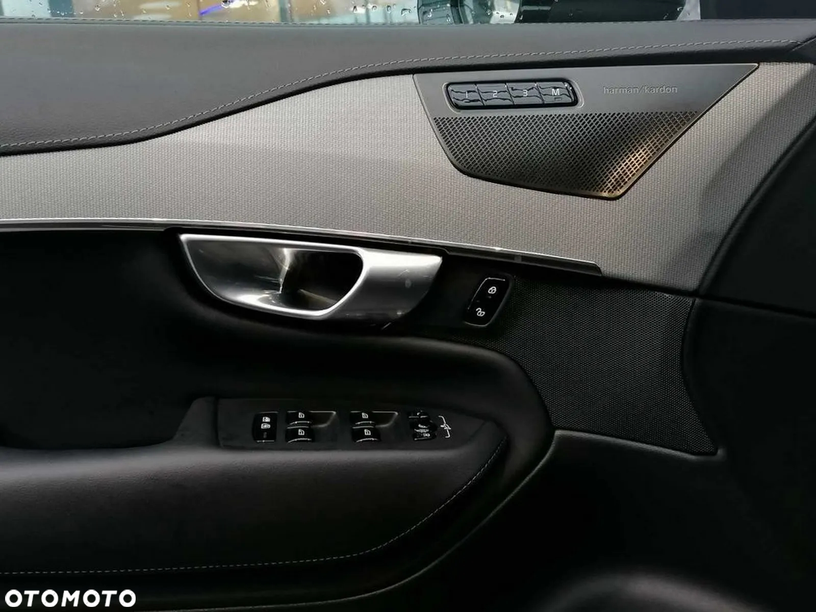 Volvo XC 90 - 22