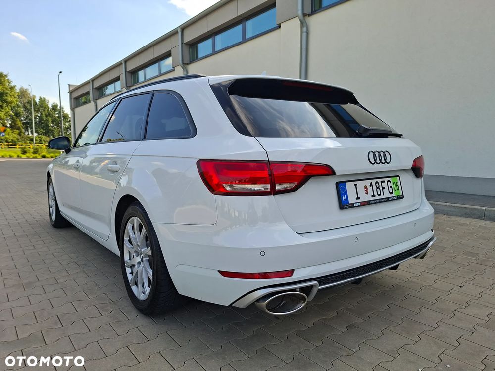 Audi A4 Avant - 5