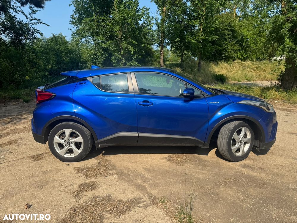 Toyota C-HR - 5
