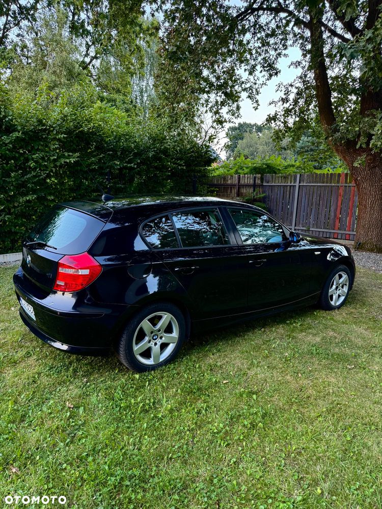 BMW Seria 1 116i - 6