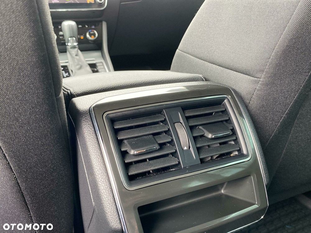 Skoda Superb 1.5 TSI Ambition DSG - 17