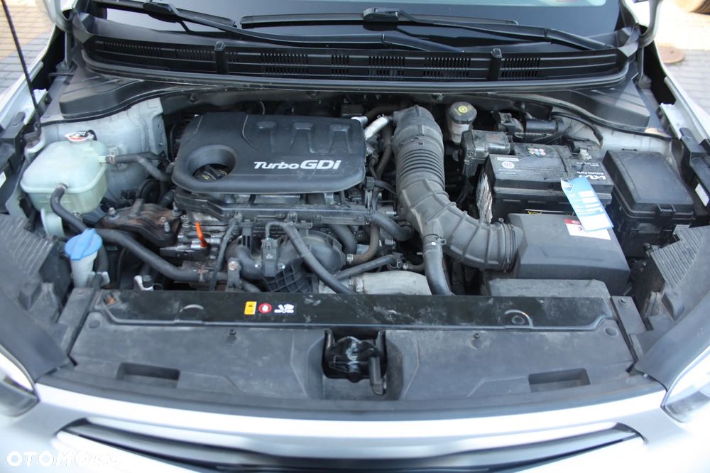 Kia Stonic 1.0 T-GDI 120 Spirit - 31