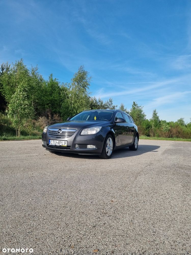 Opel Insignia - 1