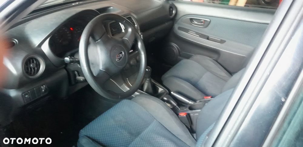 Subaru Impreza 1.5R - 9