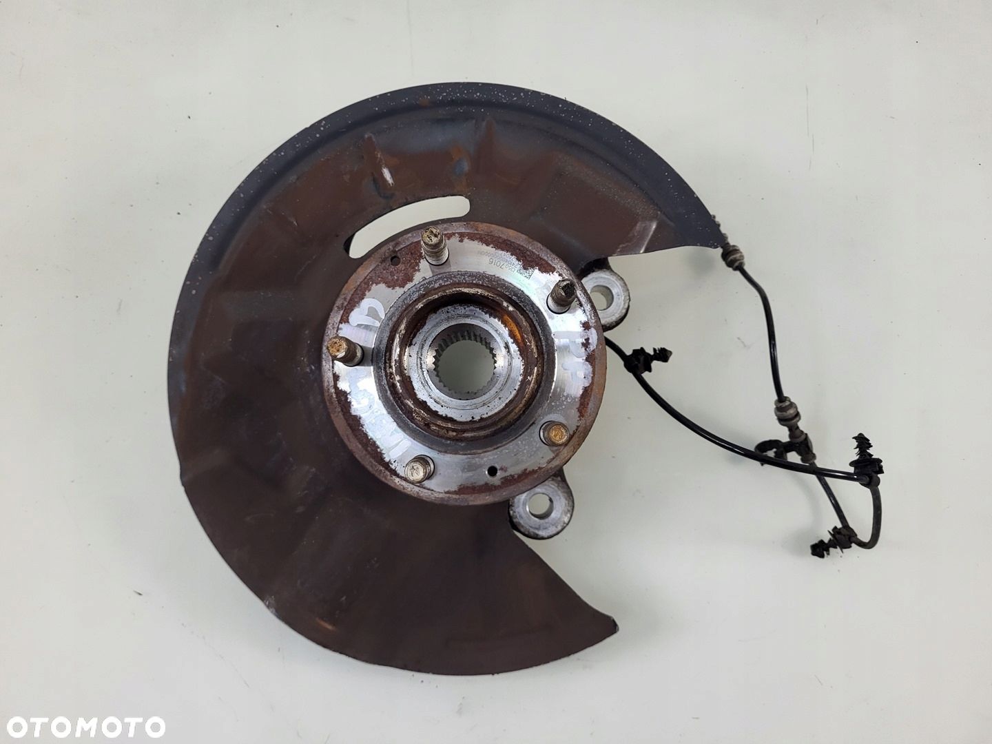 piasta prawy przód prawa przednia 2.0 cdti OPEL INSIGNIA B 13507016 - 1