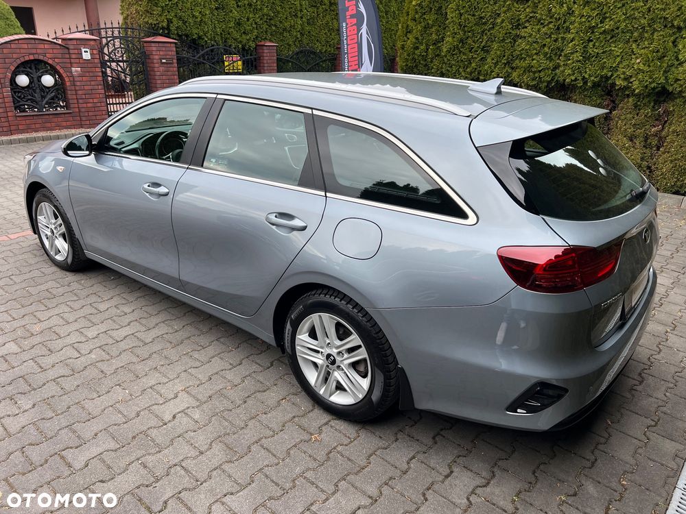 Kia Ceed 1.6 CRDi SCR L - 4