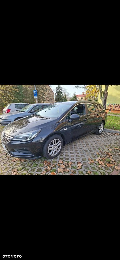 Opel Astra 1.6 CDTI Enjoy - 3