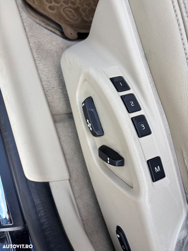 Volvo XC 60 D4 Geartronic Summum - 12