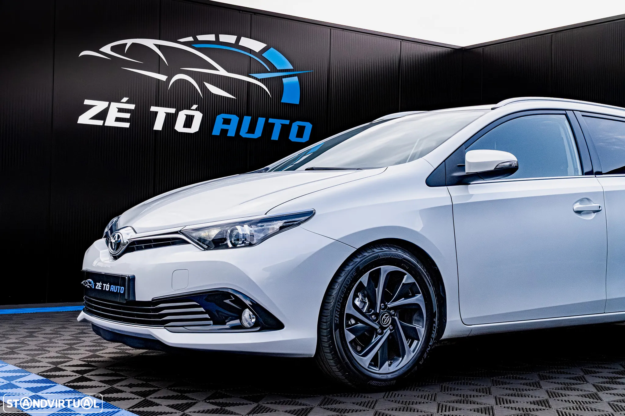 Toyota Auris Touring Sports 1.4 D-4D Com+P.Sport - 7