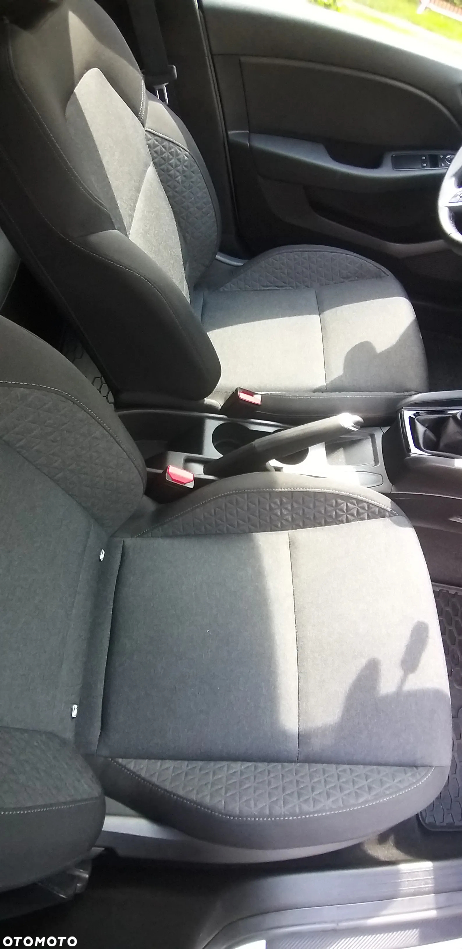 Renault Clio - 12