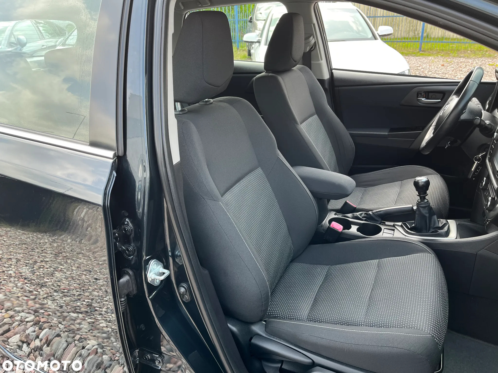 Toyota Auris - 33